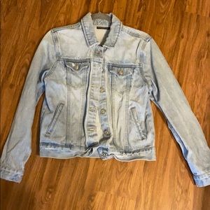 Brandy Melville light denim jean jacket